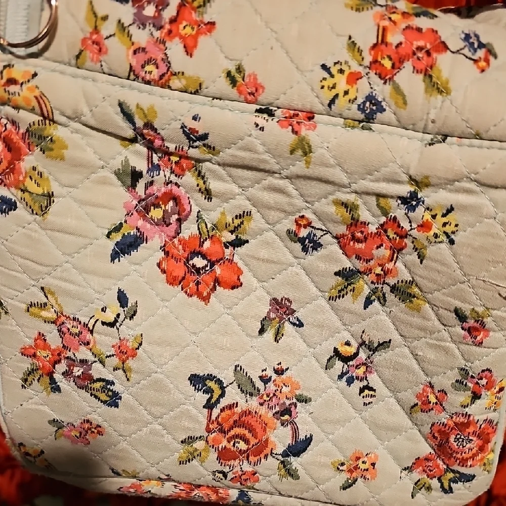 Vera Bradley Floral Quilted Bag - Cream